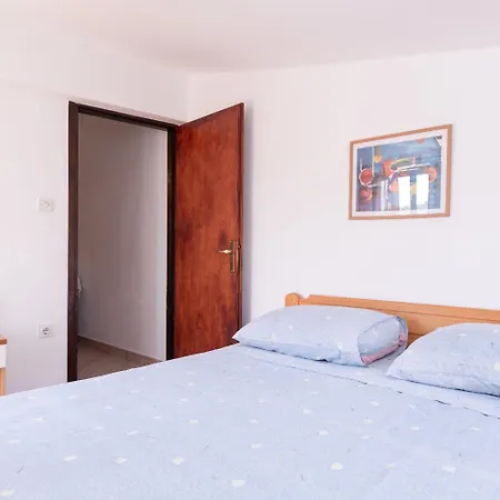 Sonja Apartment *