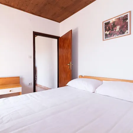 Din Apartment Kukljica